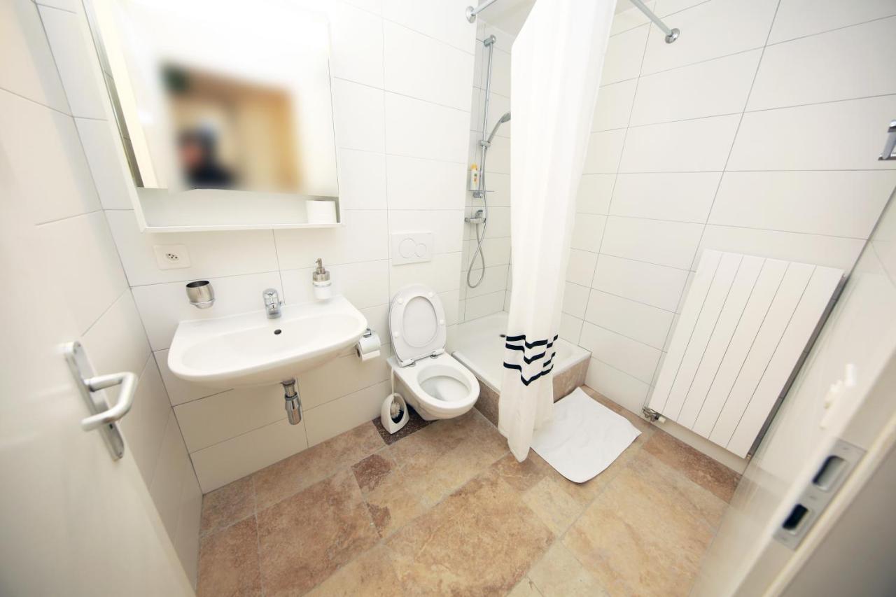 Cozy Apartment Close To Cornavin Train Station And Lake Женева Экстерьер фото